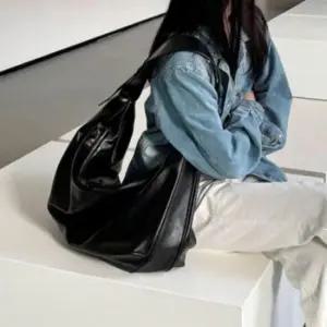 여성 숄더백 빅 만두백 크로스백 반달 가방 보부상