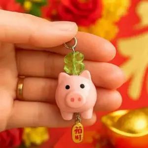 크리스탈 행운 열쇠고리 키링 수능 학생 선물 커플템 시험 합격 복돼지 우정