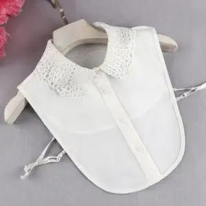 카라 페이크 이너셔츠 펀칭 패턴 넥케이프 레이어드