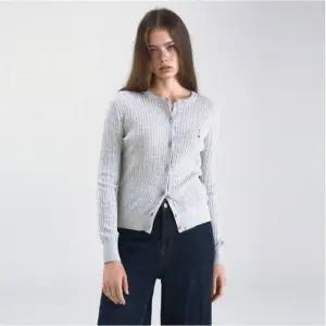 [백화점 정품] 후아유 여성 Steve High Gauge Summer Cable Cardigan WHCKF3752F