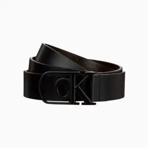 캘빈클라인진 cK 커브드 모노그램 로고 버클 32mm 벨트 4D7021G YG1 384253