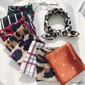 패턴 스퀘어 스카프 스카프 여성 실크스카프