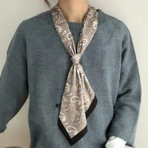 실크 스카프 여자 미니 스카프 목띠 페미닌스카프 캐주얼스카프 여성스카프 실크스카프