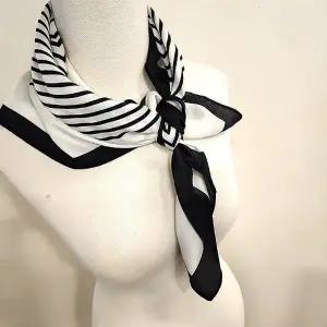 ( )70cm 여성 스트라이프 실키 사각 스카프 데일리용