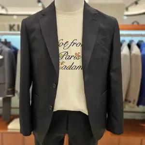 [킨록바이킨록앤더슨](신세계 사우스시티)블랙 네이비 여름 스판 캐주얼 자켓(CHB95C2M0)