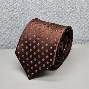 [카운테스마라](센텀시티점)깔끔한 브라운 올오버 실크 넥타이 DNW33A1103I00