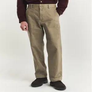 헤지스 남성 24FW [반값세일]베이지 퍼티그 워싱 팬츠 HZPA4D602I2