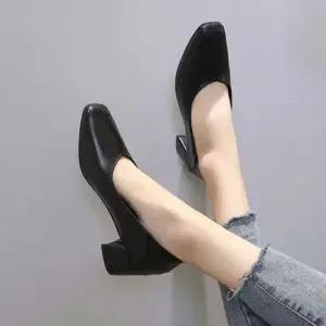 ONM 낮은굽 구두 정장 면접 모임 연말 여자구두펌프스힐