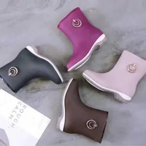 ONM 직장인 레인 슈즈 장화 출근길 비올때 고무 신발