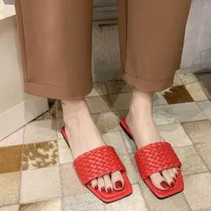 ONM 여성 슬리퍼 휴가 꼬임 낮은굽 빨간 여름 신발 슈즈