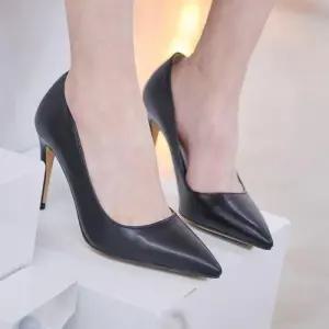 ONM 스틸레토 뾰족코 오피스룩 하객룩 여성 하이힐 4f