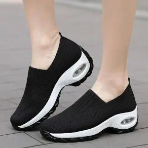 ONM 여자 에어 스타일 슬립온 블랙화이트 1P 고품질 니트