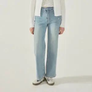 [후아유](김해점)High Rise Boots Cut Denim(F)  WHTJF2422F