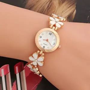 로맨틱 플라워 여성 손목시계(화이트) 메탈 팔찌시계-WBE4172