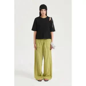 [럭키슈에뜨](센텀시티점)LQTAX26500 로고 테이프 라운드 티셔츠 [럭키슈에뜨]