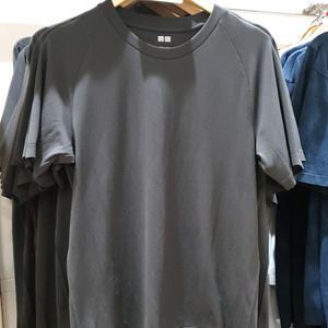 유니클로 남성 드라이 EX 반팔티셔츠