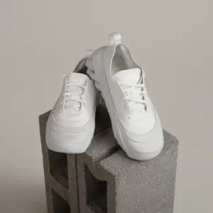 [크록스](하남점)[남여공용] 에코 서지 210079-1OR 크록스 샌들 슬리퍼 지비츠 데일리 클래식 에코 컬렉션