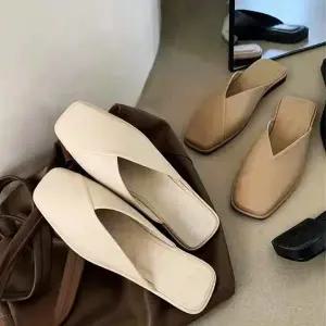 네모코 여성구두 뮬