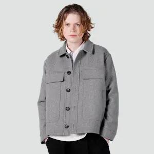 [커스텀어스]남자 울이브직 빅후다 크롭자켓 CXS25WWJKA01 GRY