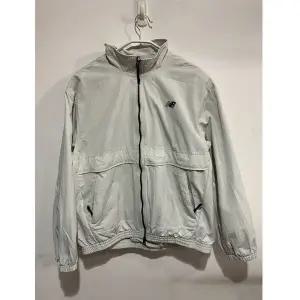 UNI 헤리티지 스탠넥 웜업 자켓 NBNAG21403 LIGHT GRAY