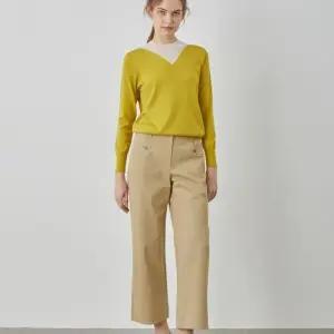 올리비아로렌 HC03 비조 디테일 장식단추 포인트 와이드 팬츠  VVC DL5S 2236