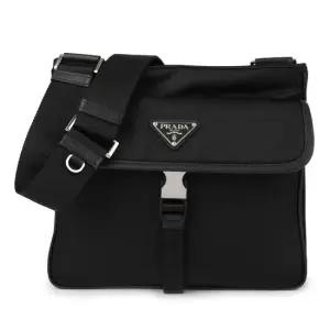 리나일론 및 사피아노 가죽 숄더백 2VH119-2DMH-F0002-XOO