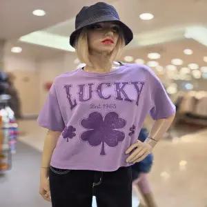 [하프클럽/베네통]베네통 럭키 프린팅 오버핏 티셔츠 BATSA4-611-VO