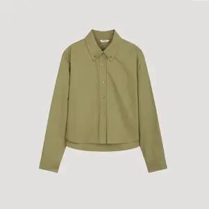 [롯데백화점]시스티나 코튼 루즈핏 크롭 셔츠 AWWSTO31020