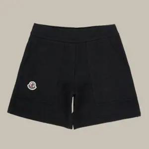 [몽클레르] 키즈 와펜 패치 블랙 반바지 146945009