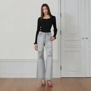 [에고이스트](대전신세계)[BL] 자수 포인트 부츠컷 데님 팬츠(ES2ODP01)