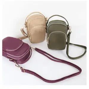 에스깔리에 미니멀한 디자인 미니크로스백 여성크로스백 잡화 폰가방 여성가방 핸드폰가방 핸드백 패션잡화