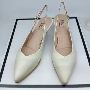 [행복한백화점]여성 5센치 양가죽 발편한 슬링?