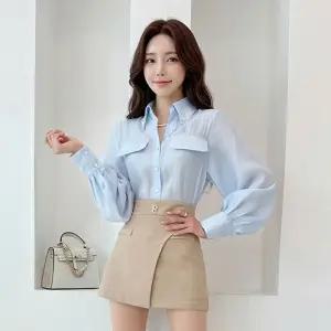 금찌 로이 버튼 블라우스 ST7249B