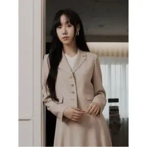 올리비아로렌 메탈 버튼 셋업 자켓 VOCGA5M3231