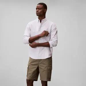 [롯데백화점]캘빈클라인 남성 CK 카고반바지 쇼츠 올리브 4RB618G (4RB618G-LDY)