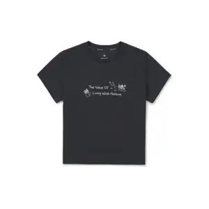 SNOWPEAK APPAREL 에어로쿨 여성 크롭 레터링 반팔 티셔츠 (S26MWFTS25) Dark Navy S26MWF