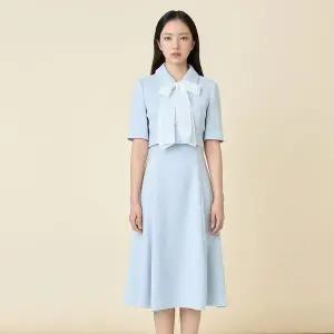 [LINE](대전신세계)[라인] [BYLYNN]자켓 레이어드 리본타이 원피스 NVOPPE9800