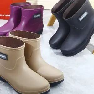 여성 미들 방수 고무 장화 주방 작업 빗물 차단 미끄럼 방지 밑창 야외 활동
