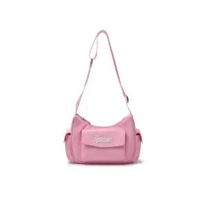 토트백 NQK 7ACRV015N-50PKM 바시티 나일론 호보백 뉴욕양키스