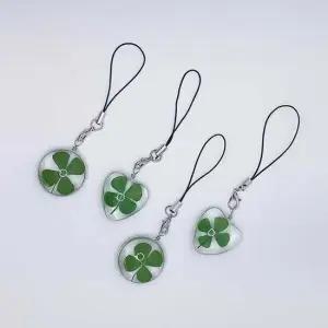 키링 열쇠고리 네잎클로버 팬던트 아크릴 휴대폰줄 키링