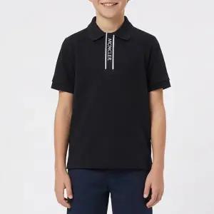 [롯데백화점]몽클레르 몽클레어 키즈 로고 트리밍 코튼 PK 폴로 셔츠 블랙 L1 954 8A00011 8496W 999