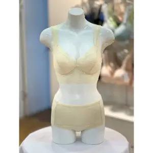 트라이엄프 여성 레이스브라렛팬티 세트 TDWBRR 674CRM 444820 883701