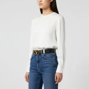 25FW 여성 브이로고 시그니처 양면 벨트 7W2T0SQ3 IYR DVX 25F)