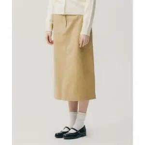 예일 YALE 우먼즈 프리미엄 빈티지 치노 롱 스커트_베이지 YEF1SK203ABE 372322