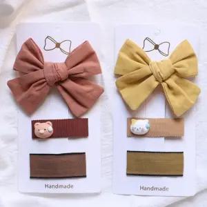 옆집샵 몽슈 헤어핀 머리핀 세트 매일 다른 분위기를 연출하는 귀여운 몽슈 핀 2color