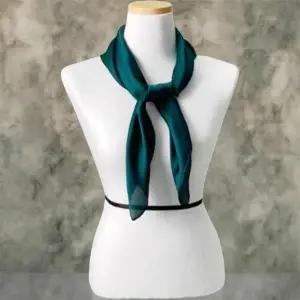 [하프클럽/옷자락]여성 일상용 간절기 사각 쁘띠 광택 스카프