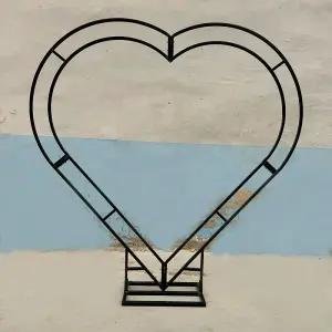 하트 정원아치 웨딩 지주대 조형물 공원 철제 결혼식 장식