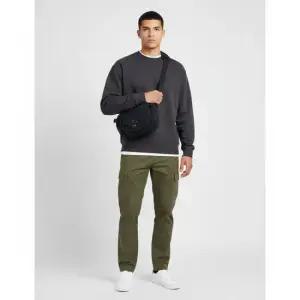 남성 렌즈 와펜 네이비 크로스백 RCCMAC734A 005269G 888