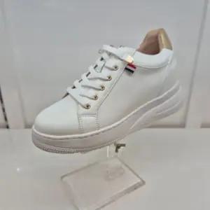 [엘칸토]엘칸토 HC11 소가죽 여성 스니커즈 K8H0U6J1310 (47782833)