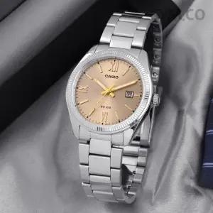 MTP-1302DD-9A 클래식 라운드 선레이 다이얼 샴페인 골드 남자 메탈 시계 d5